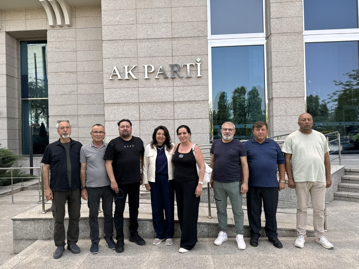 Çanakkaleli Gazeteciler İskenderoğlu'nu ziyaret etti